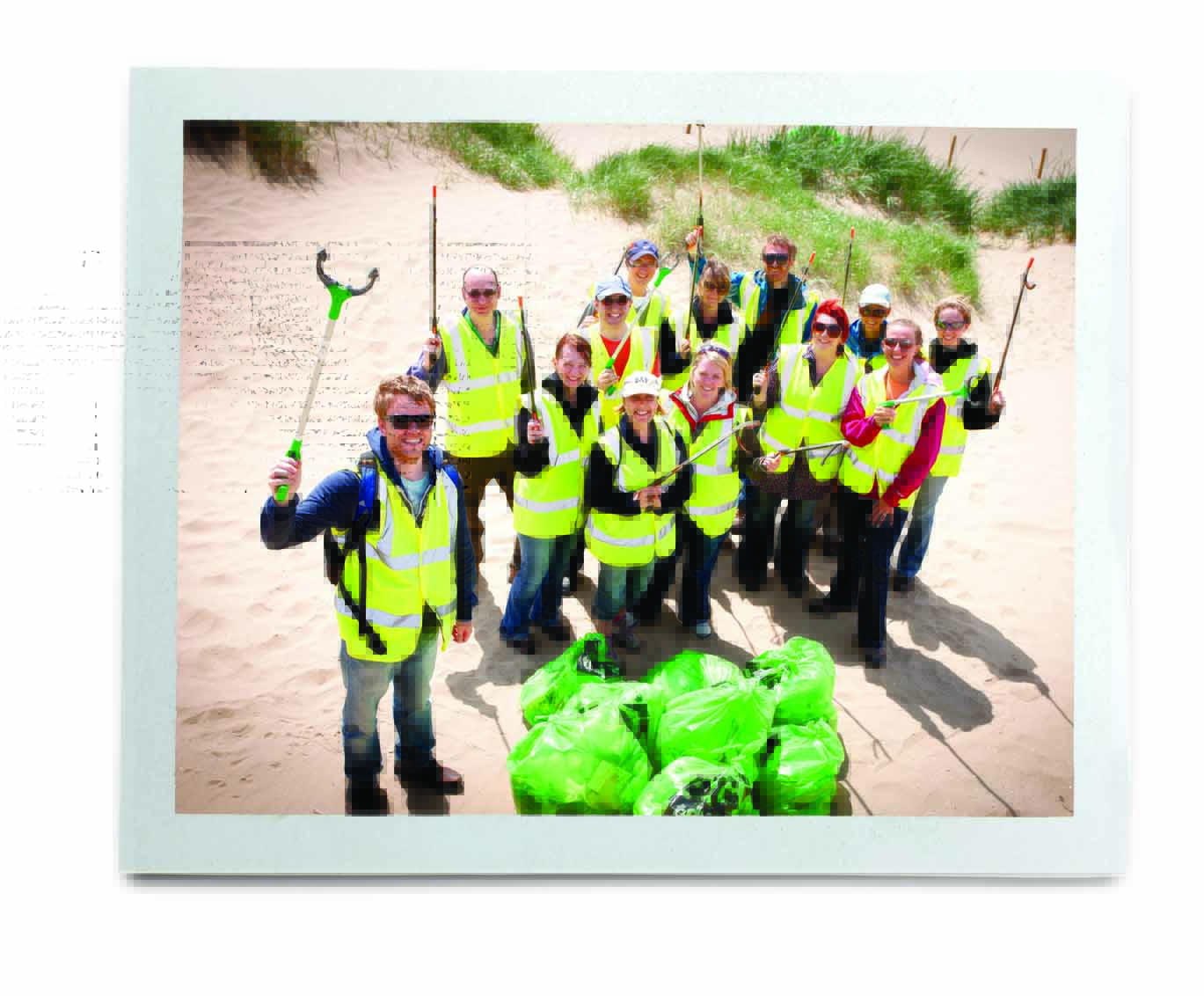 An image of volunteers at the first Big Tidy Up