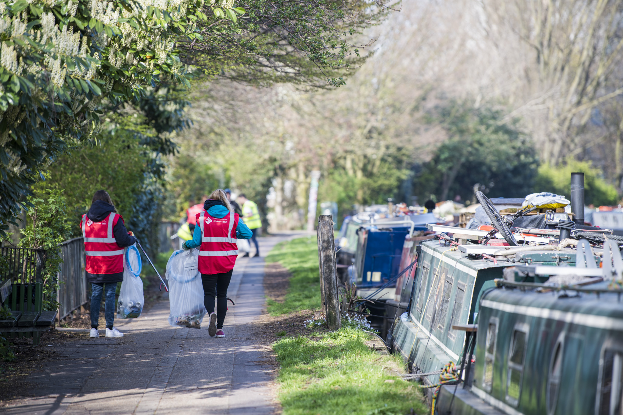 An image of a litter pick Grand Union Canal in Paddington