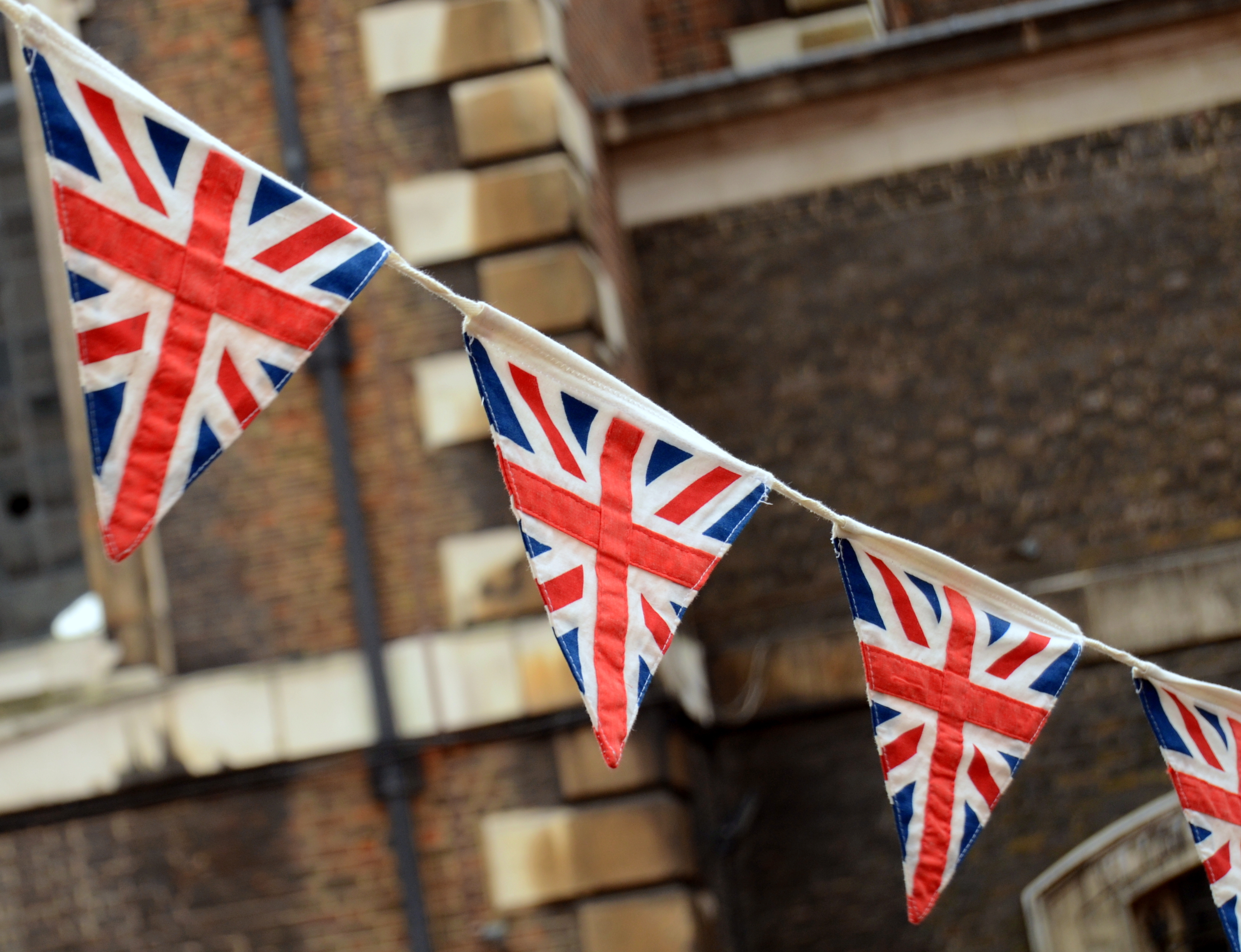 Keep Britain Tidy Urges People to 'Go Green for the Queen' at Street Parties Reusable bunting made of fabric.