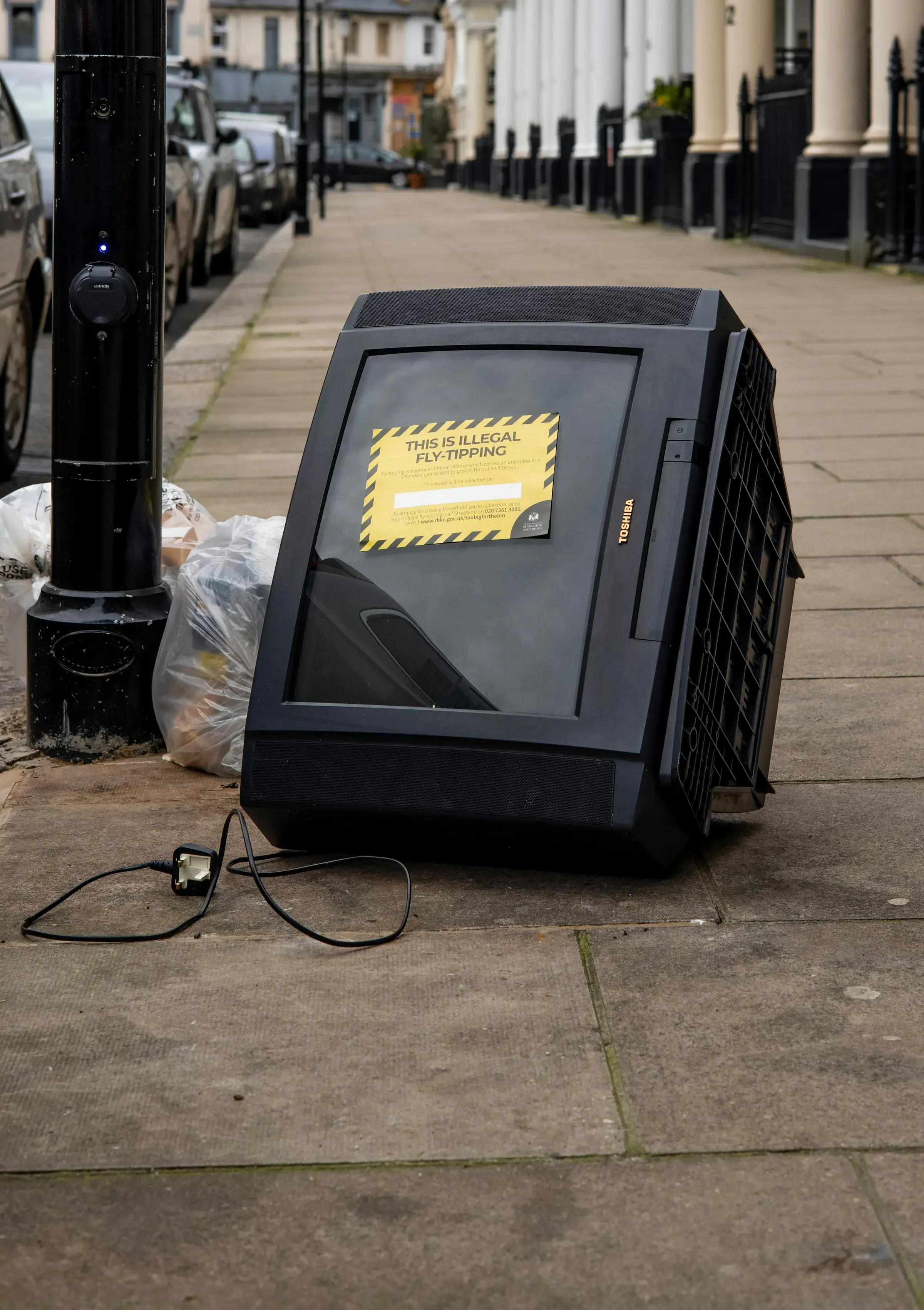 TV fly-tipping on street